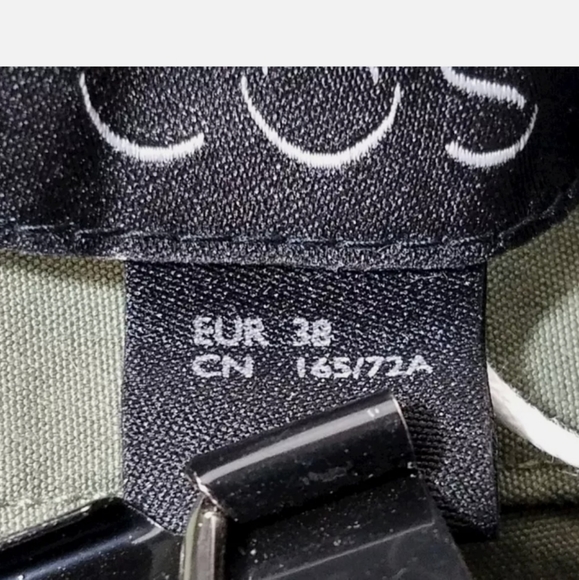 COS Button-up 100% Cotton High Rise Relaxed Everyday Chinos In Khaki Green M - Picture 9 of 12